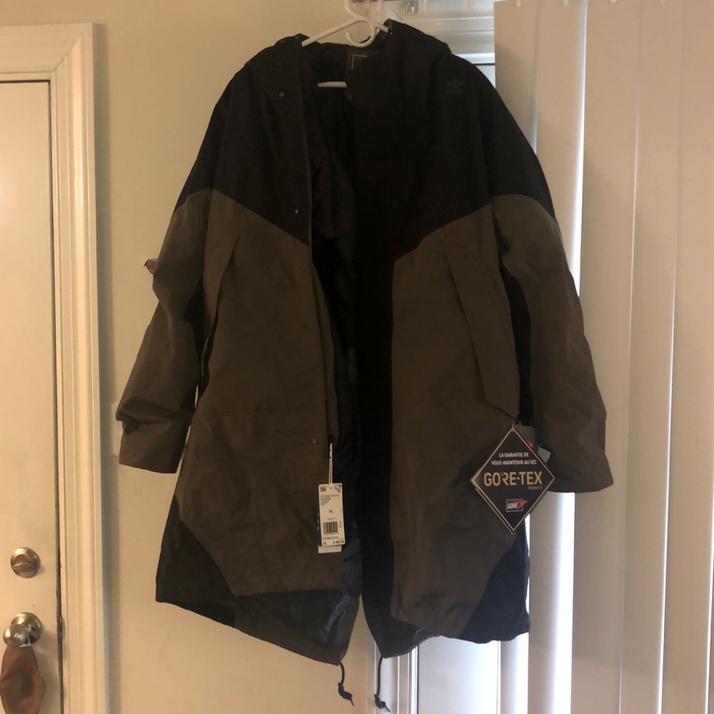 Adidas Gore Tex parka